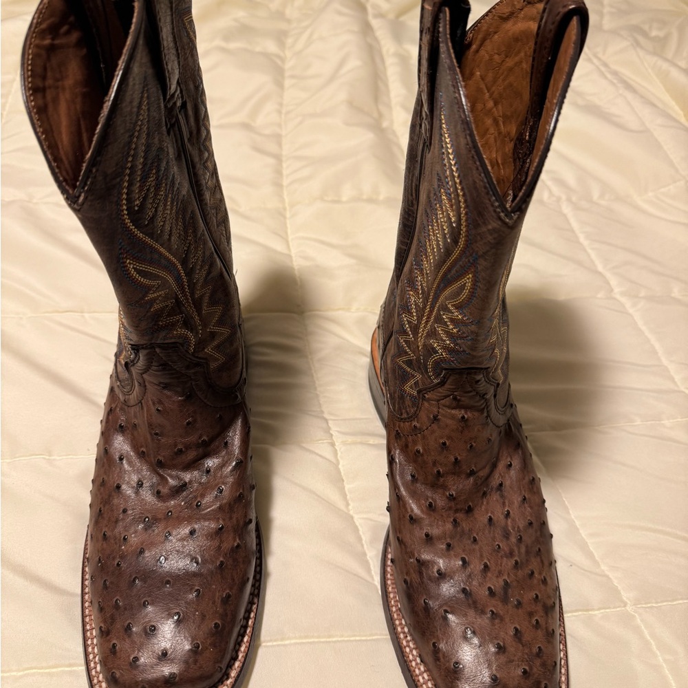 Men's Brown Leather Western Boots. Like new. Barely worn. Ostrich quill.